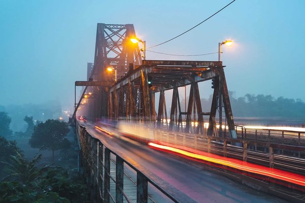 How can real estate developments be designed to support the mental health of occupants through biophilic design elements?